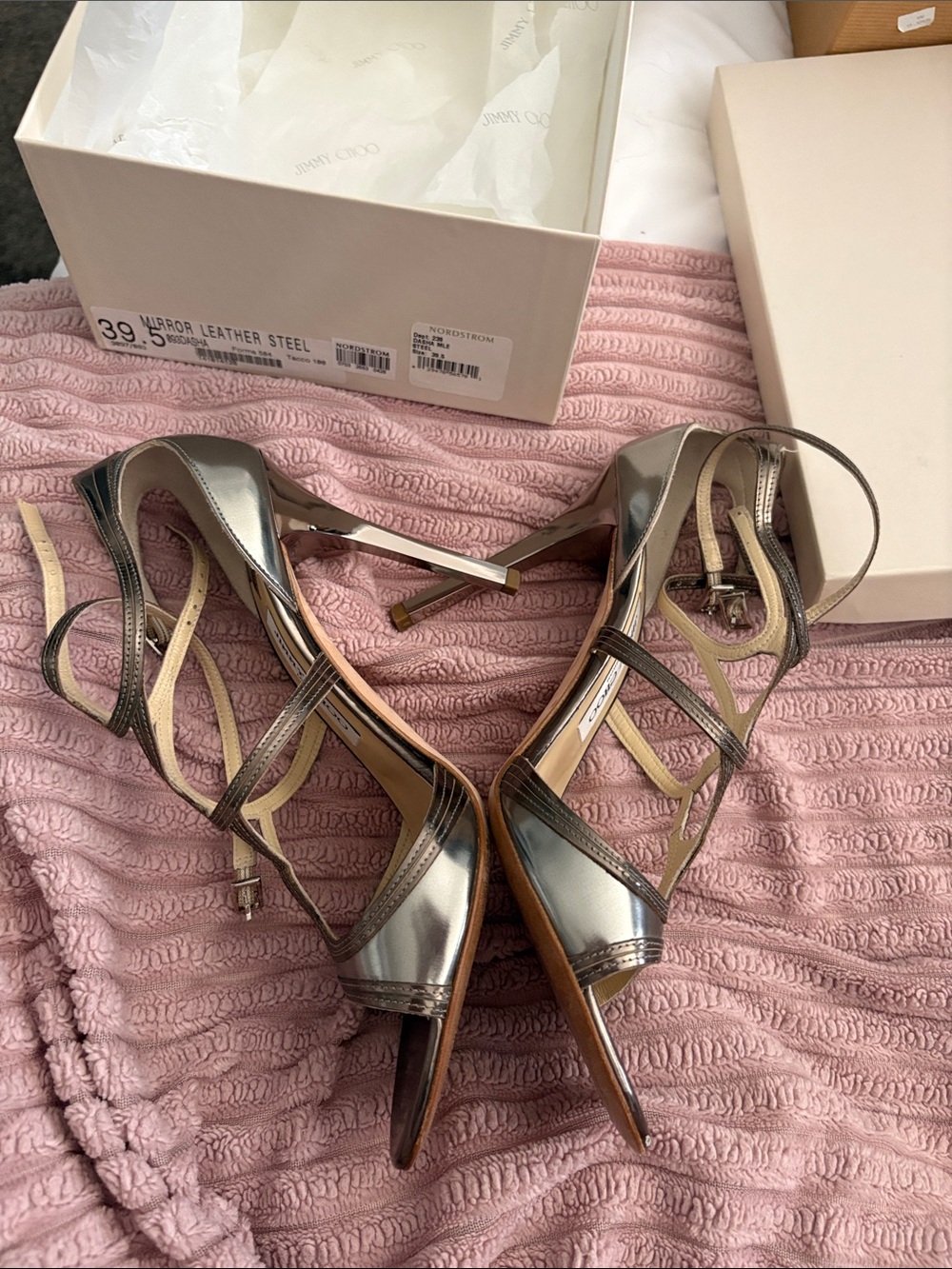 Jimmy CHOO DASHA MIRROR
STEEL DASHA size 39.5 heels 4β. - Picture 8 of 12